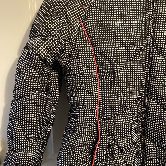 Girls London Fog Puffer Coat - Picture 3 of 13